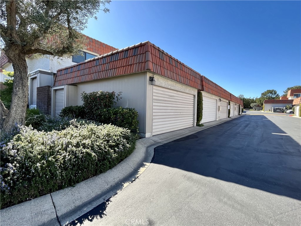 27935 Ridgebluff Court Rancho Palos Verdes, CA 90275 - Photo 30 of 35