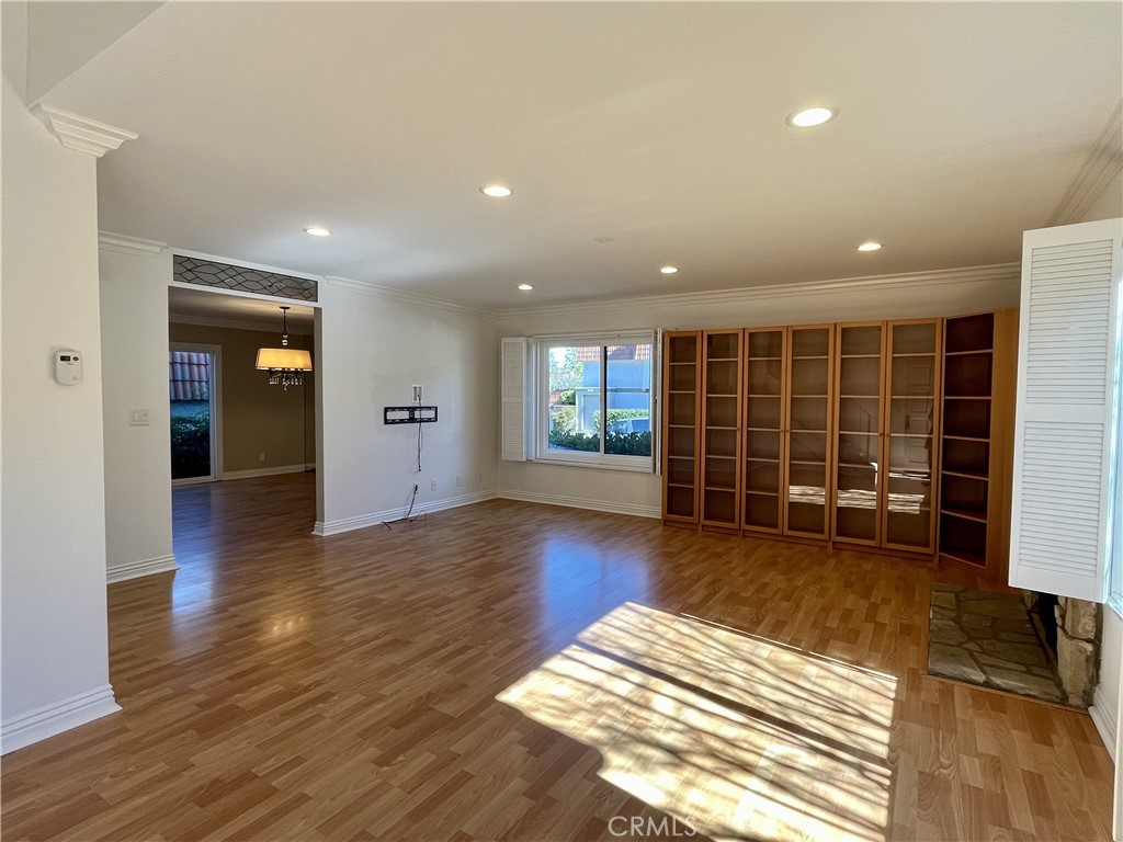 27935 Ridgebluff Court Rancho Palos Verdes, CA 90275 - Photo 4 of 35