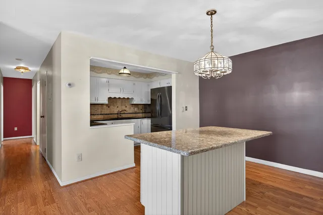 $84,900 | 806 West Michigan Avenue, Unit 202E, Jackson, MI 49202