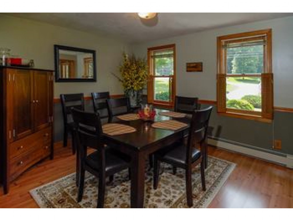 16 Dumbarton Oaks Road Stratham, NH 03885 - Photo 11 of 28