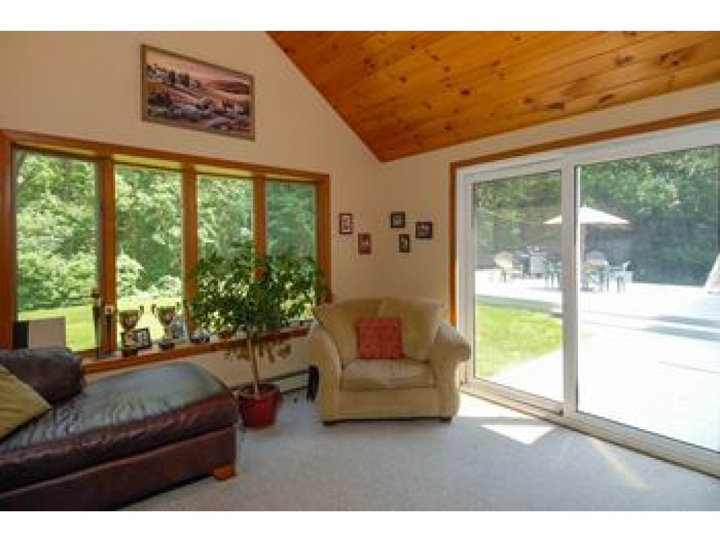 16 Dumbarton Oaks Road Stratham, NH 03885 - Photo 16 of 28