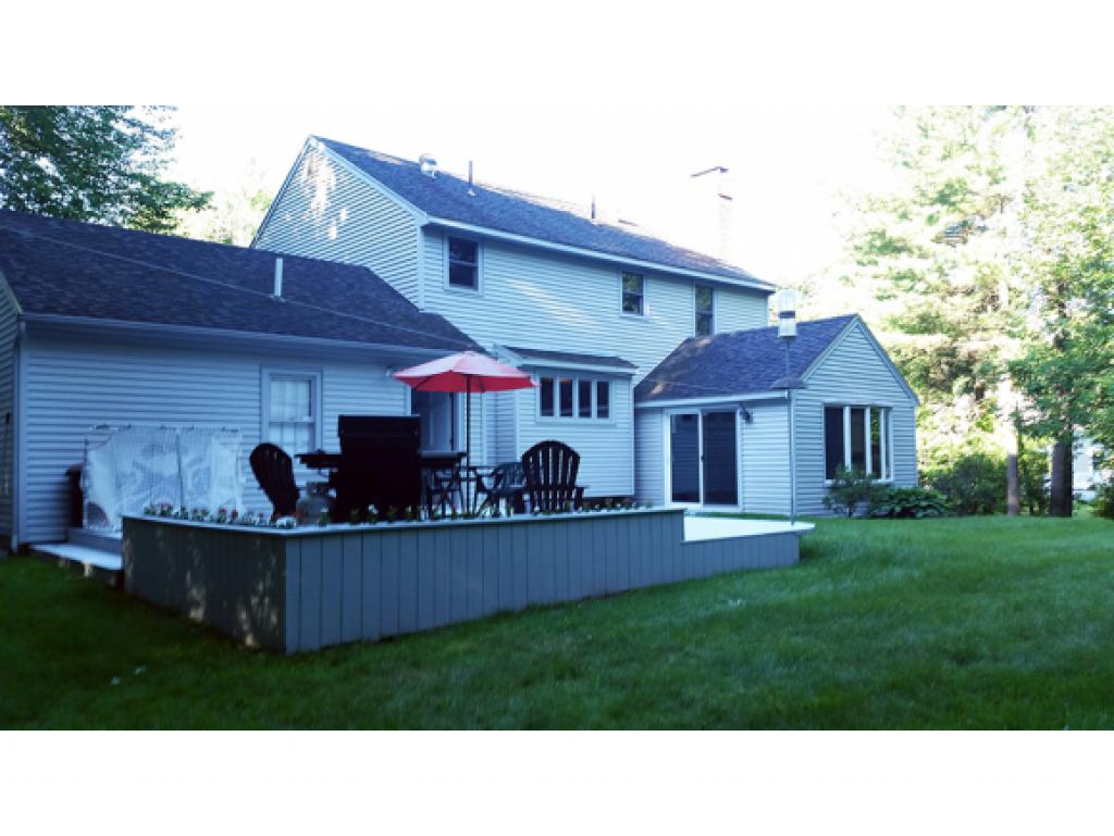16 Dumbarton Oaks Road Stratham, NH 03885 - Photo 3 of 28