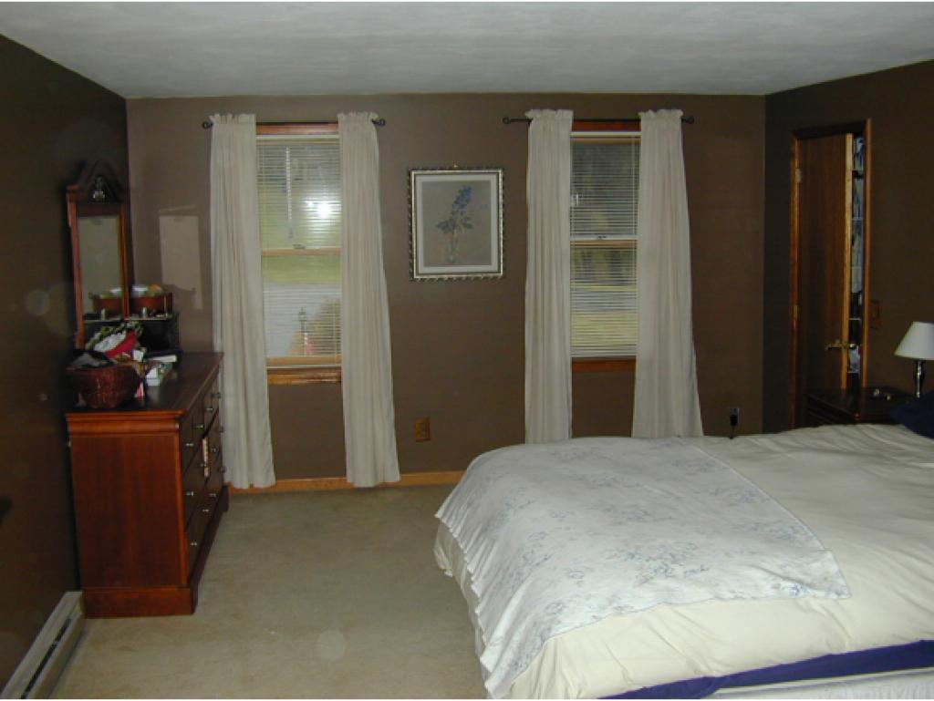 16 Dumbarton Oaks Road Stratham, NH 03885 - Photo 24 of 28