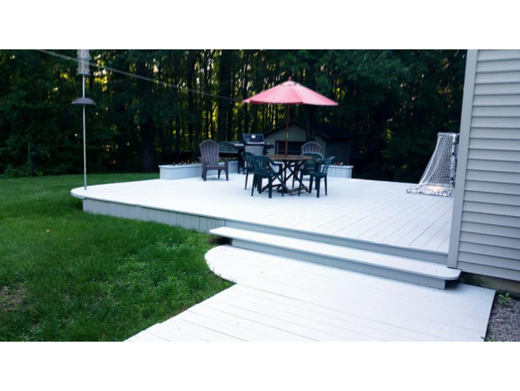 16 Dumbarton Oaks Road Stratham, NH 03885 - Photo 5 of 28