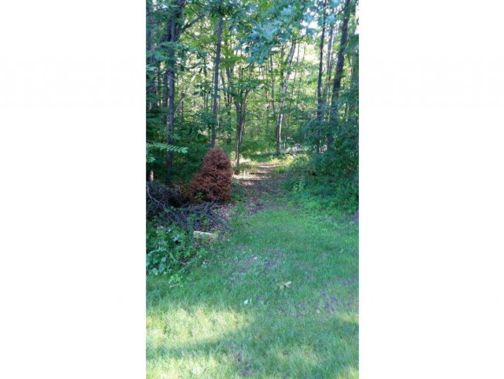 16 Dumbarton Oaks Road Stratham, NH 03885 - Photo 7 of 28