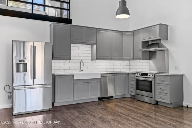 $960,000 | 355 West Deloney Avenue, Unit B14, Jackson, WY 83001