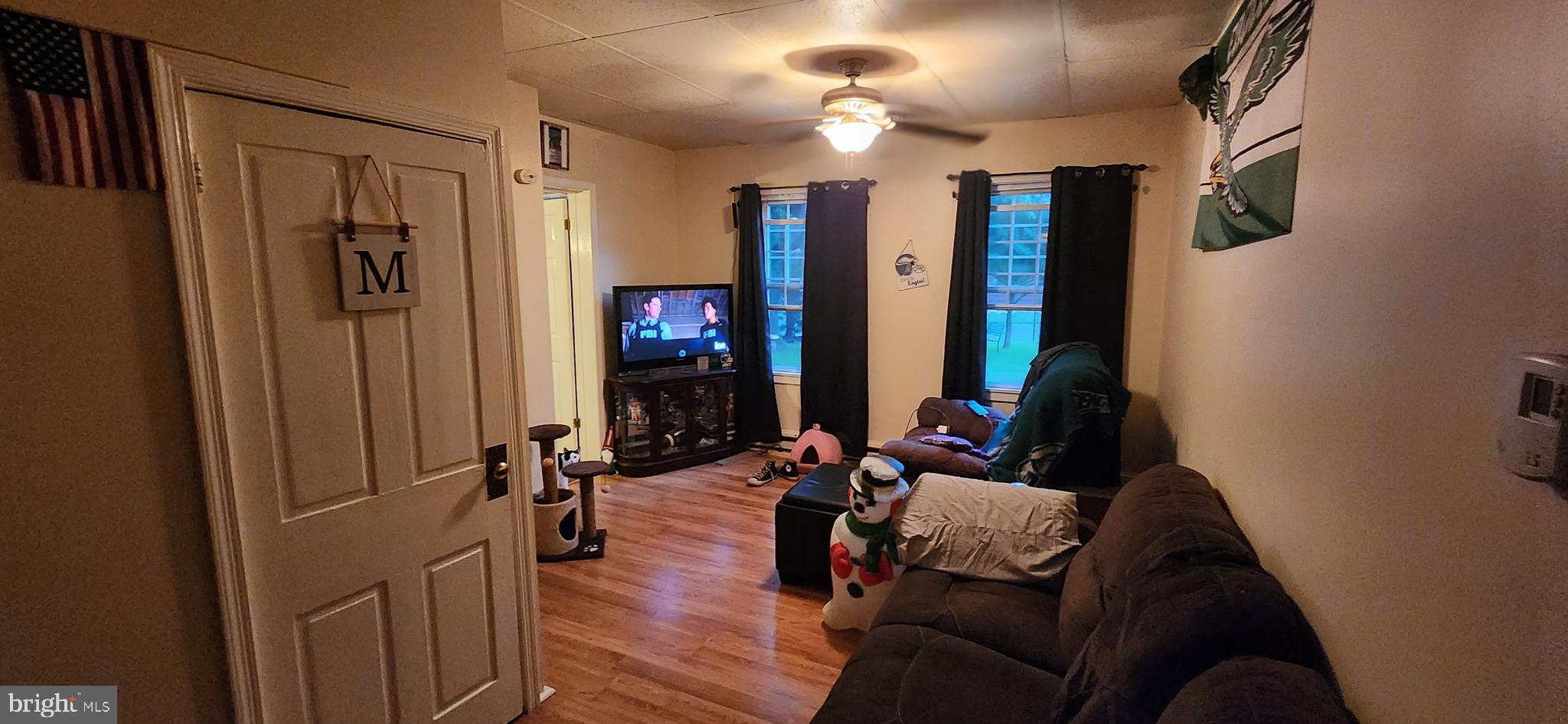 911 Cedar Avenue Croydon, PA 19021 - Photo 8 of 15