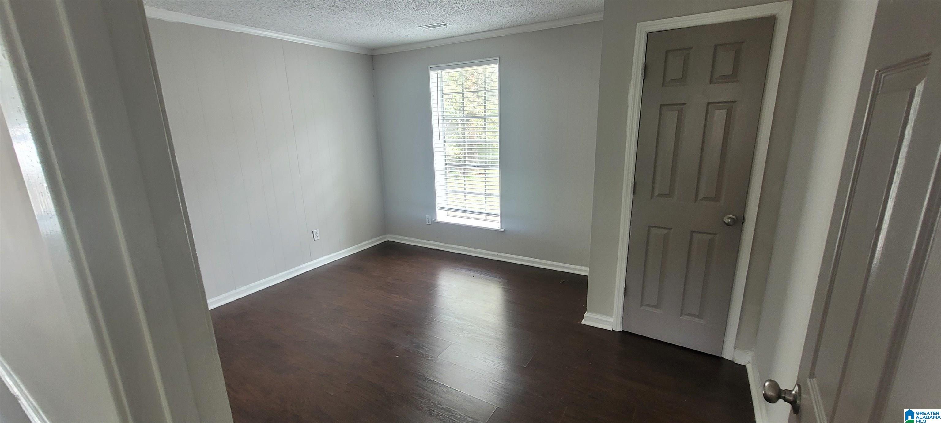 1848 Lyle Circle Birmingham, AL 35235 - Photo 7 of 9