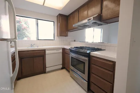 $650,000 | 919 West San Marino Avenue, Unit D, Alhambra, CA 91801