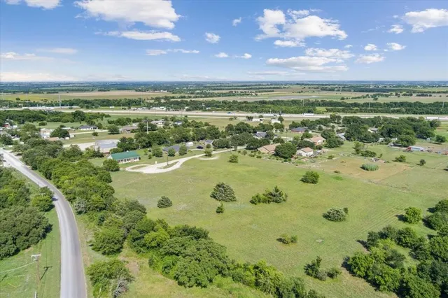 $89,900 | 108 Brown Drive, Bruceville-Eddy, TX 76524