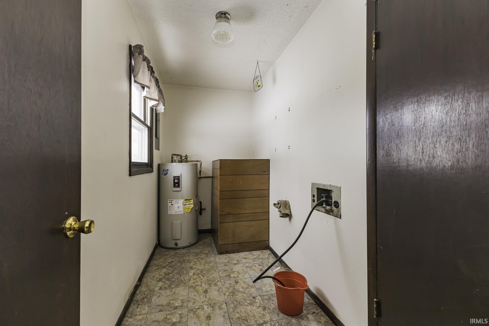 700-702 West 450 North Road Muncie, IN 47303 - Photo 7 of 20