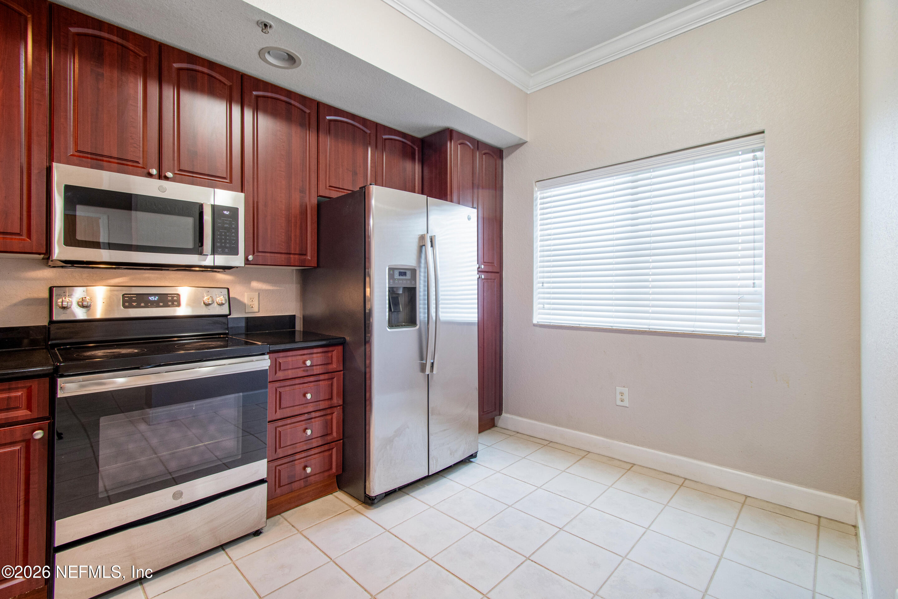 9745 Touchton Road, Unit 527 Jacksonville, FL 32246 - Photo 9 of 92 Kitchen