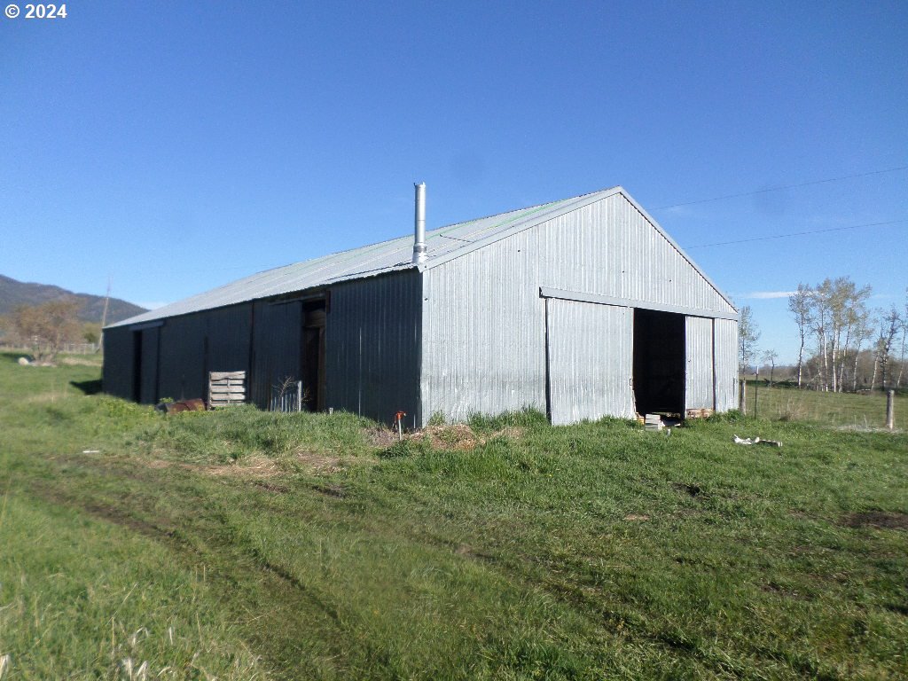 64560 Alder Slope Road Enterprise, OR 97828 - Photo 8 of 15 Gallery Image 8