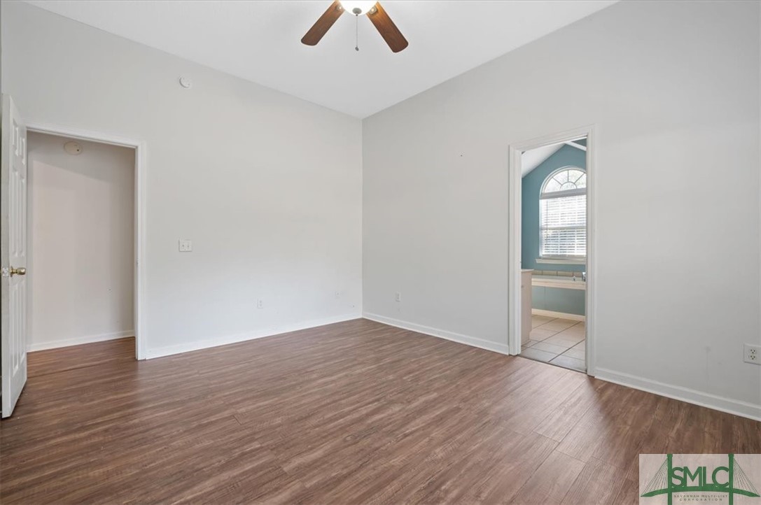 305 Elm Road Ellabell, GA 31308 - Photo 17 of 44 Primary suite with full en-suite bath.