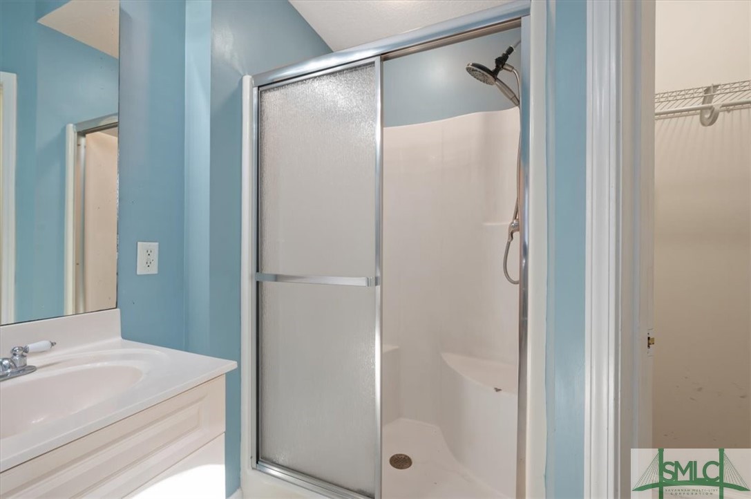 305 Elm Road Ellabell, GA 31308 - Photo 21 of 44 Separate walk-in shower.