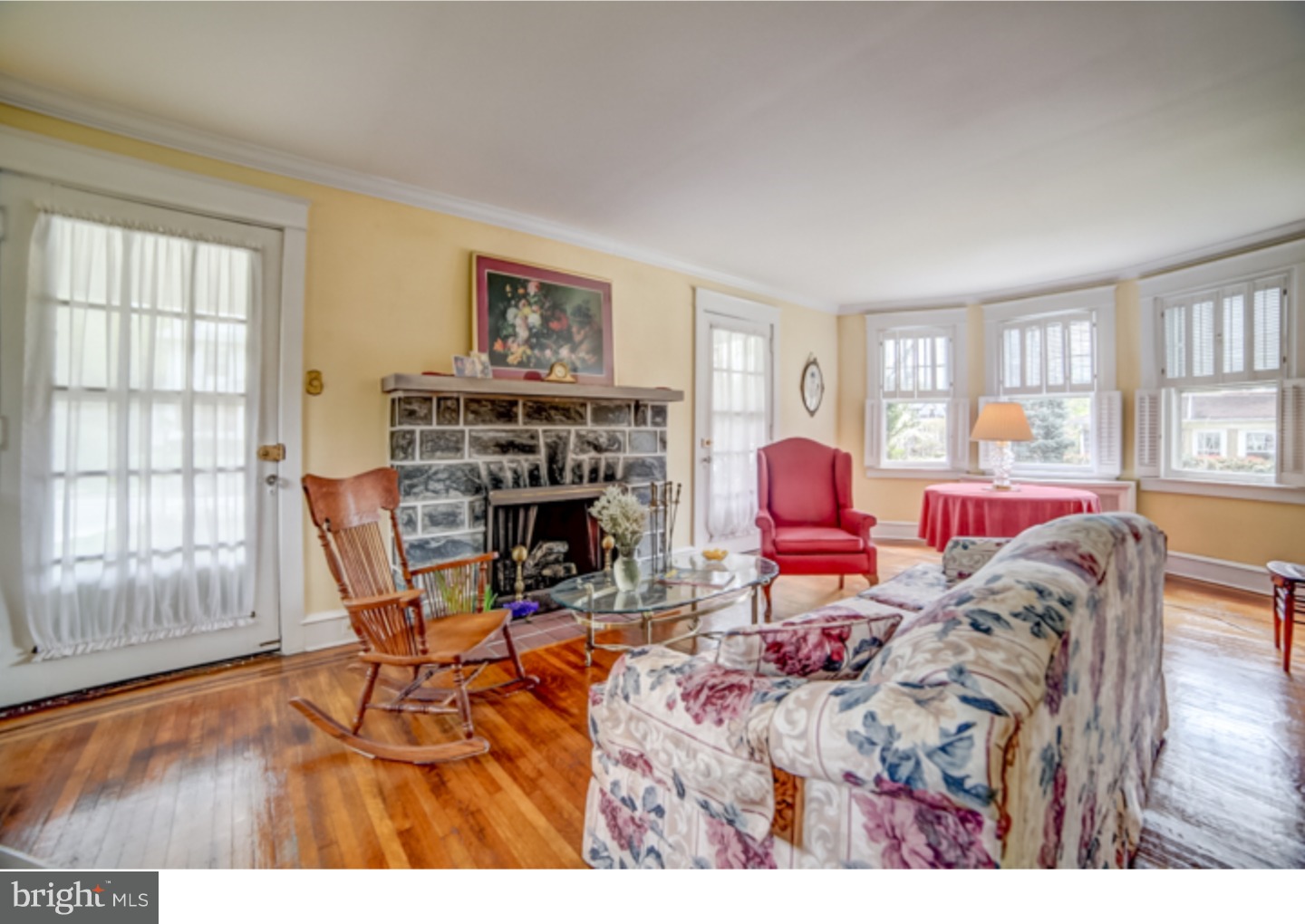 308 Lansdowne Road Havertown, PA 19083 - Photo 5 of 24