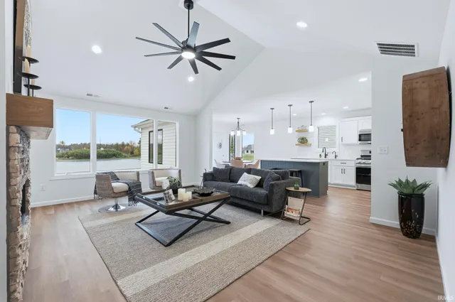 $368,900 | 1092 Zenos Boulevard, Fort Wayne, IN 46818