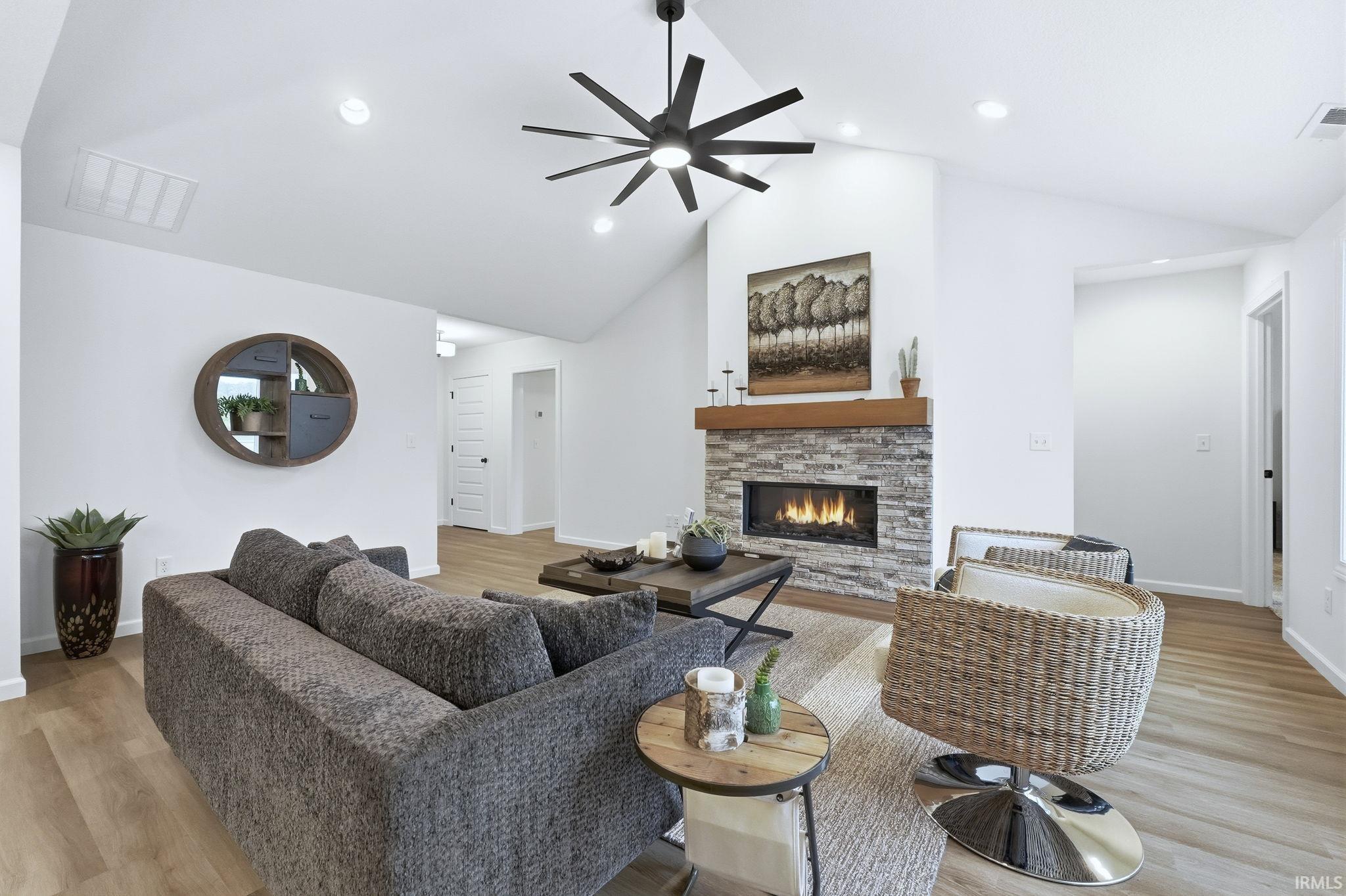 1092 Zenos Boulevard Fort Wayne, IN 46818 - Photo 12 of 36