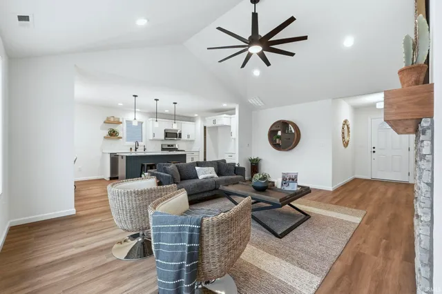 $368,900 | 1092 Zenos Boulevard, Fort Wayne, IN 46818