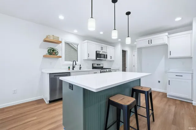 $368,900 | 1092 Zenos Boulevard, Fort Wayne, IN 46818