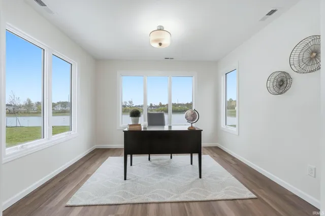 $368,900 | 1092 Zenos Boulevard, Fort Wayne, IN 46818