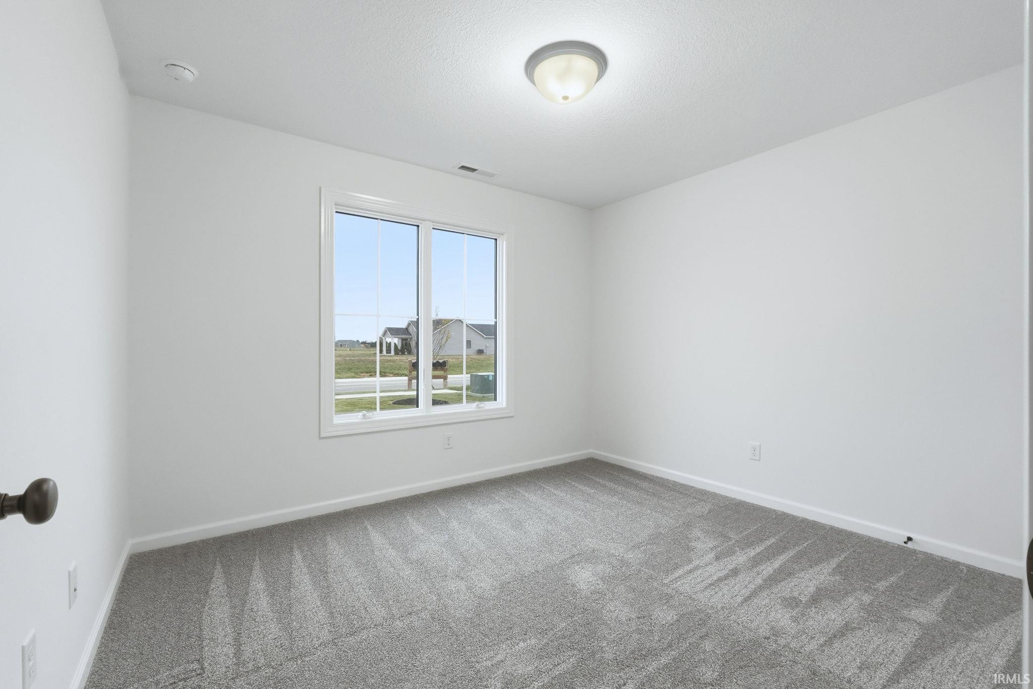 1092 Zenos Boulevard Fort Wayne, IN 46818 - Photo 30 of 36