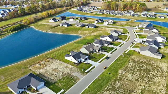 $368,900 | 1092 Zenos Boulevard, Fort Wayne, IN 46818