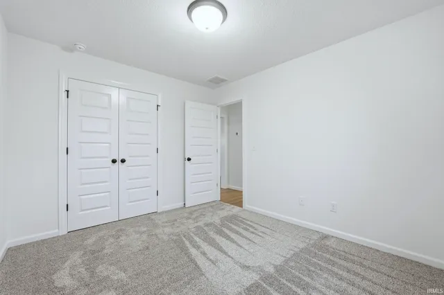 $368,900 | 1092 Zenos Boulevard, Fort Wayne, IN 46818