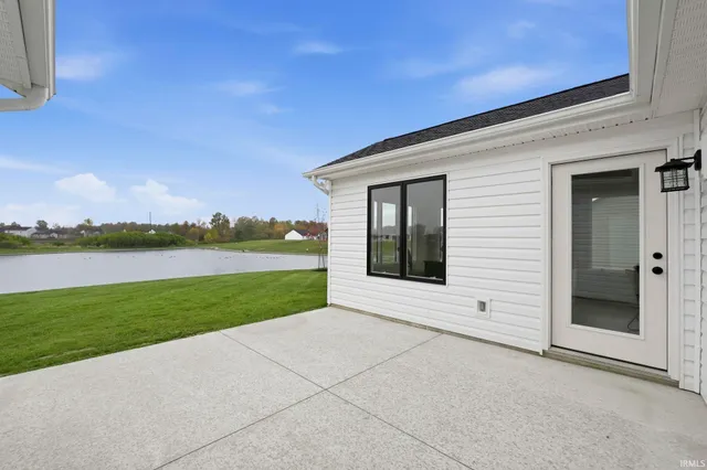 $368,900 | 1092 Zenos Boulevard, Fort Wayne, IN 46818