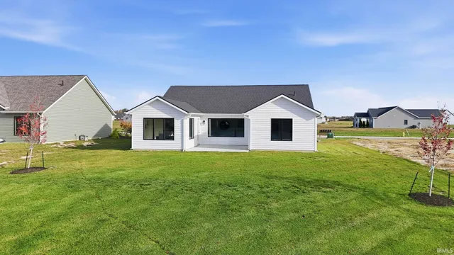 $368,900 | 1092 Zenos Boulevard, Fort Wayne, IN 46818