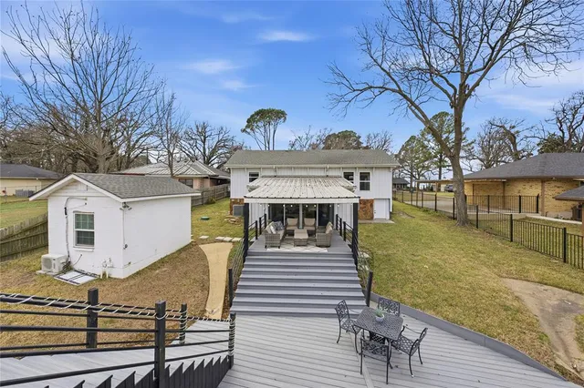 $749,000 | 126 Maples Trail, Mabank, TX 75156