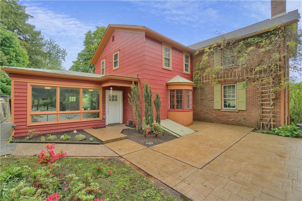 2560 Chapel Road Beaver, PA 15009 - Photo 24 of 25 a front view of a house with a yard