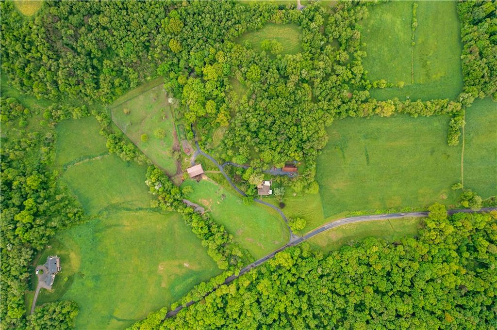 2560 Chapel Road Beaver, PA 15009 - Photo 5 of 25 a view of a garden