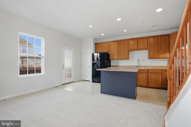 $2,550 | 886 Lowe Road, Middle River, MD 21220