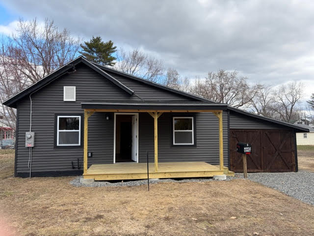 6 Myrtle Street Madison, ME 04950 - Photo 2 of 52 6 myrtle st front