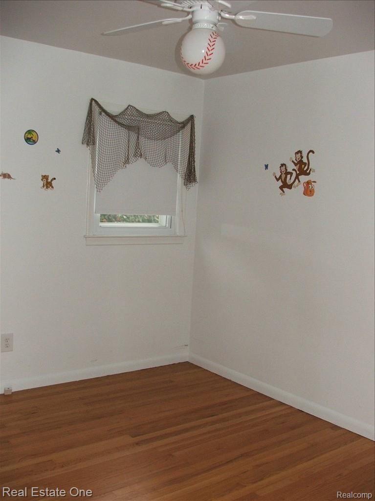 18610 Wick Road Allen Park, MI 48101 - Photo 10 of 17 Bedroom
