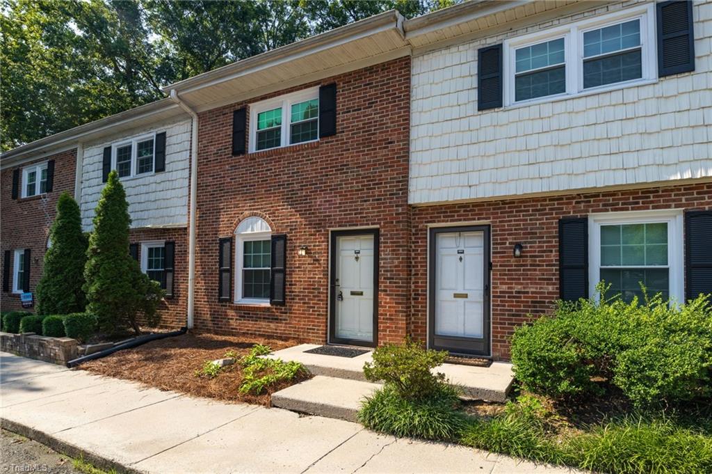 224 Northpoint Avenue, Unit C High Point, NC 27262 - Photo 2 of 16