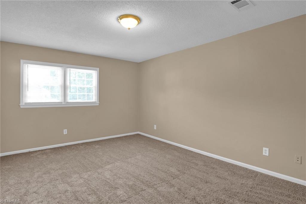 224 Northpoint Avenue, Unit C High Point, NC 27262 - Photo 10 of 16