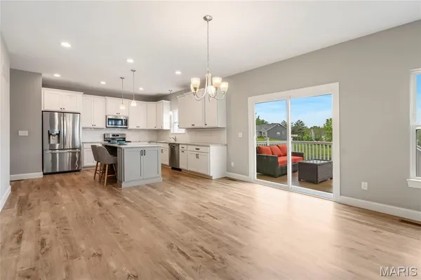 $485,000 | 207 Still Creek Drive, Lake St. Louis, MO 63367