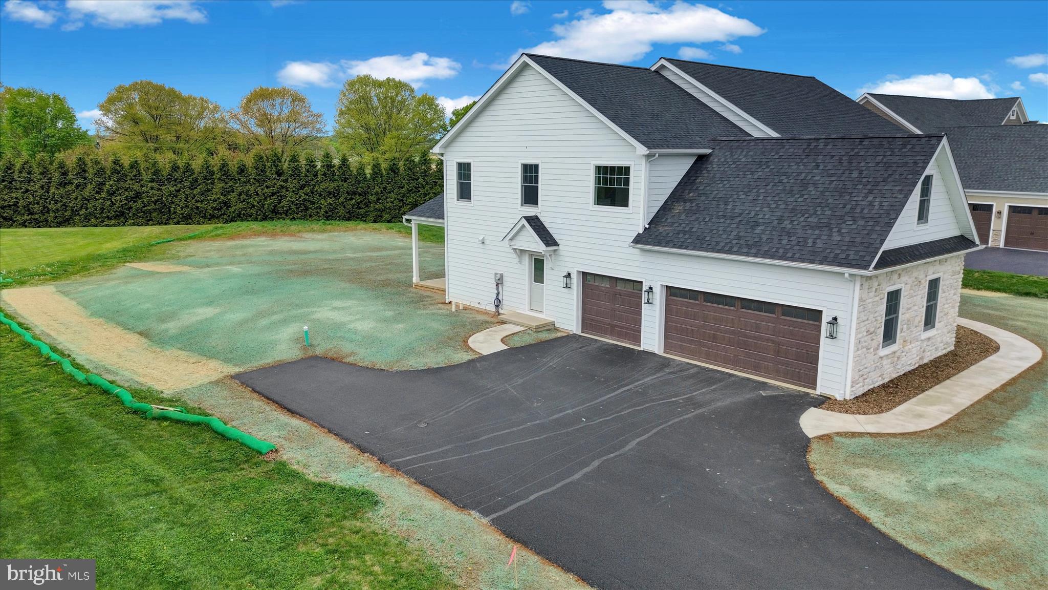 513 Cheltenham Court Lititz, PA 17543 - Photo 7 of 67 DJI_0779