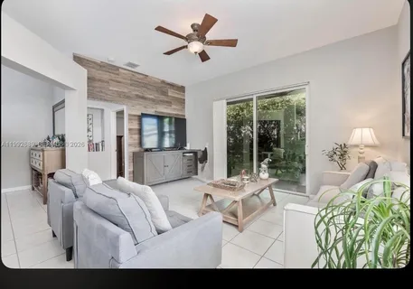 $690,000 | 1784 Aspen Lane, Weston, FL 33327