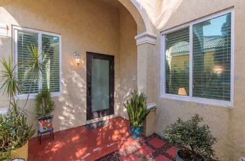 $690,000 | 1784 Aspen Lane, Weston, FL 33327