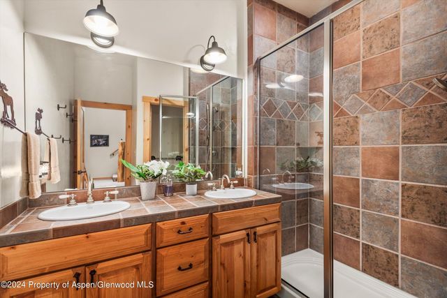 $1,270,000 | 283 Cherokee Lane, Carbondale, CO 81623