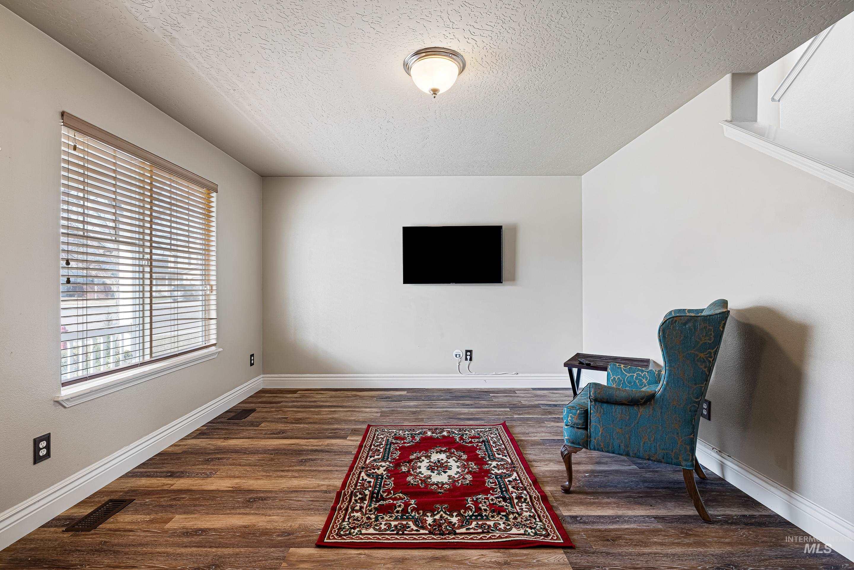 10936 West Spring River Street Boise, ID 83709 - Photo 6 of 37