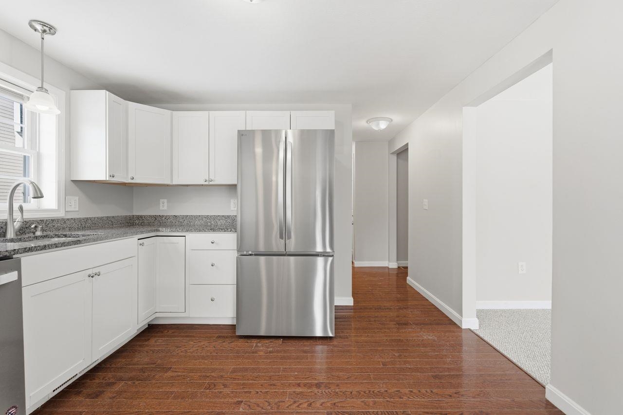 77 Barbara Lane Hudson, NH 03051 - Photo 13 of 33