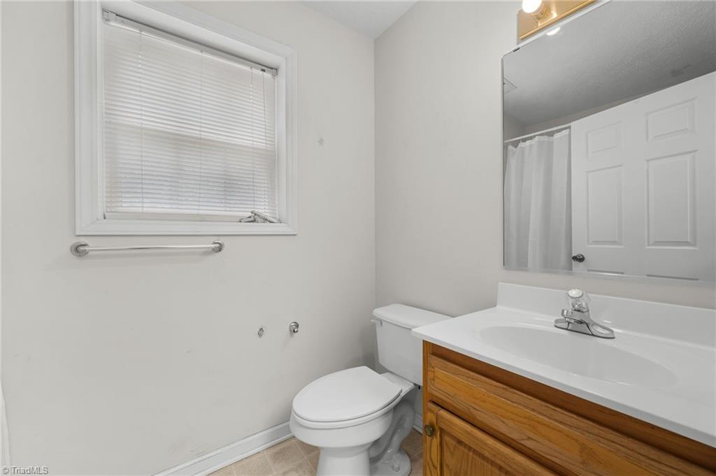 1085 Woodbury Road King, NC 27021 - Photo 33 of 34