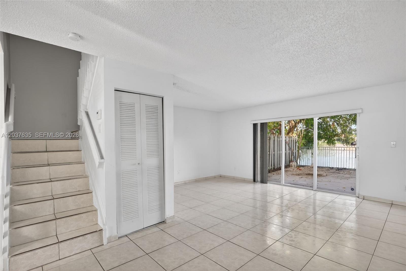 17378 Southwest 139th Court Miami, FL 33177 - Photo 10 of 36