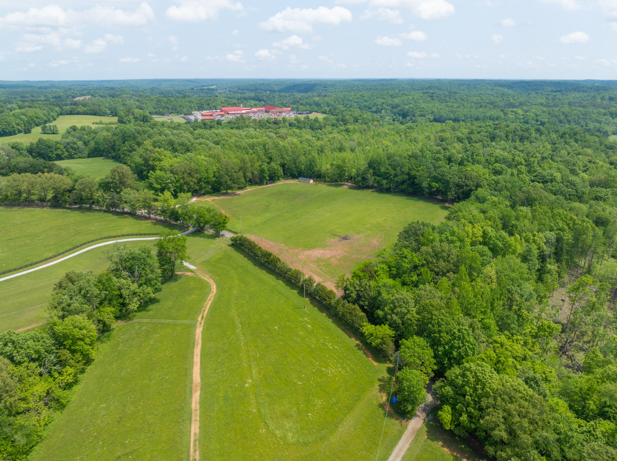 3 Mathis Road Charlotte, TN 37036 - Photo 8 of 23 Gallery Image 8