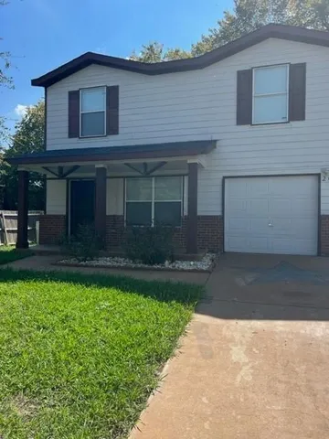 $2,200 | 208 Billy Wickliffe Drive, Wilmer, TX 75172