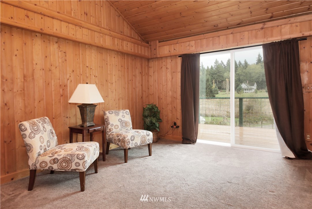7656 Bailey Road Clinton, WA 98236 - Photo 16 of 40 Gallery Image 16